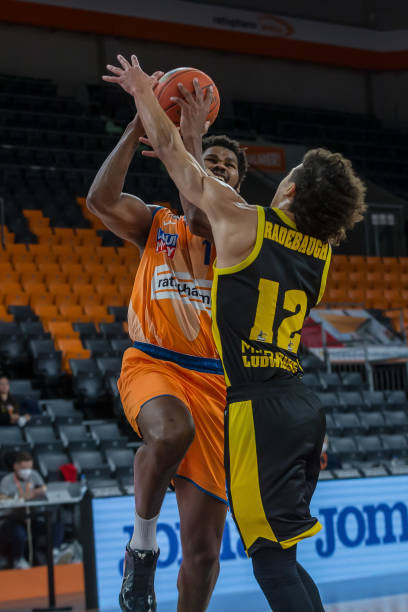 中卫线过早 中卫线过早